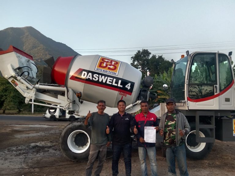 Rekomendasi Self Loading Mixer Terbaik untuk Skala UKM Konstruksi